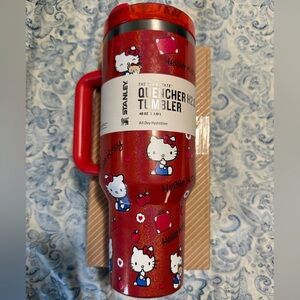 Stanley Red Hello Kitty Glitter Quencher Tumbler